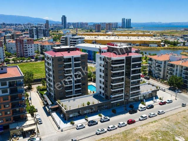 Çiğli, İzmir içerisinde satılık mülk