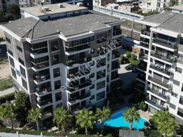 Çiğli, İzmir içerisinde satılık mülk