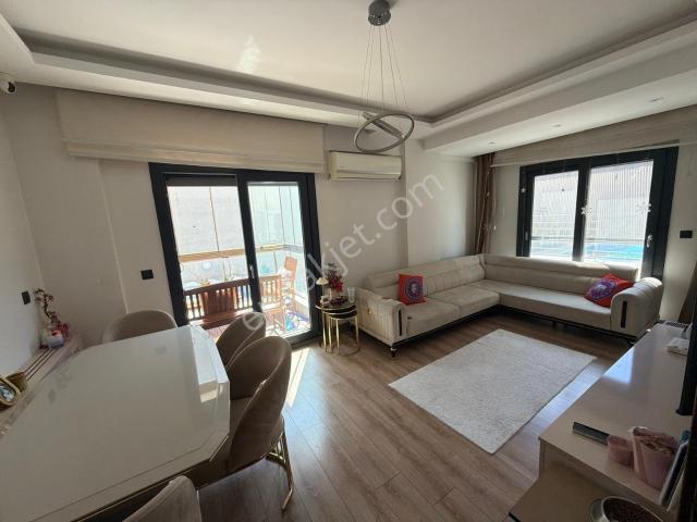 Çiğli, İzmir içerisinde satılık mülk