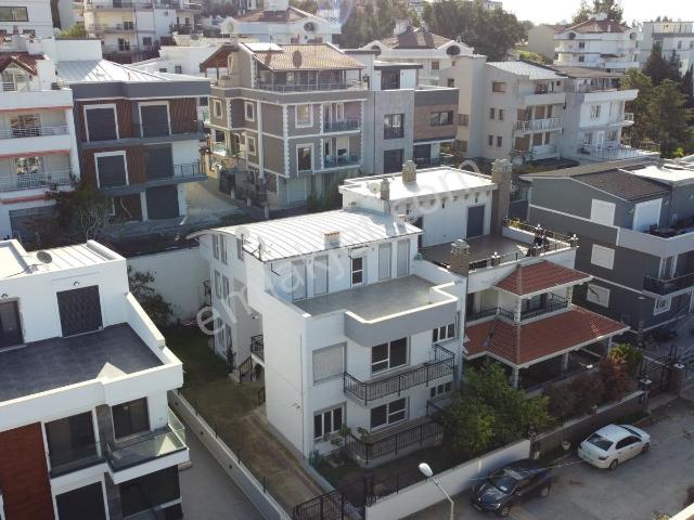 Çiğli, İzmir içerisinde kiralık Villa