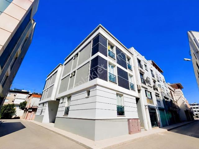 Çiğli, İzmir içerisinde kiralık mülk