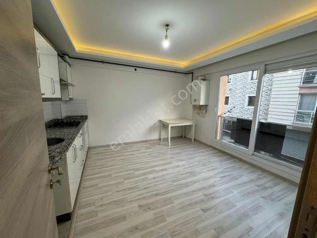 Çiğli, İzmir içerisinde kiralık mülk