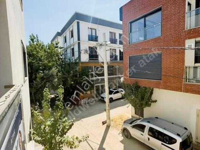 Çiğli, İzmir içerisinde kiralık mülk