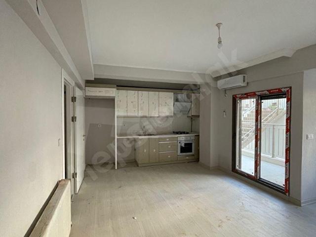 Çiğli, İzmir içerisinde satılık mülk