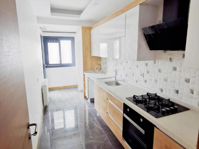 Çiğli, İzmir içerisinde satılık mülk