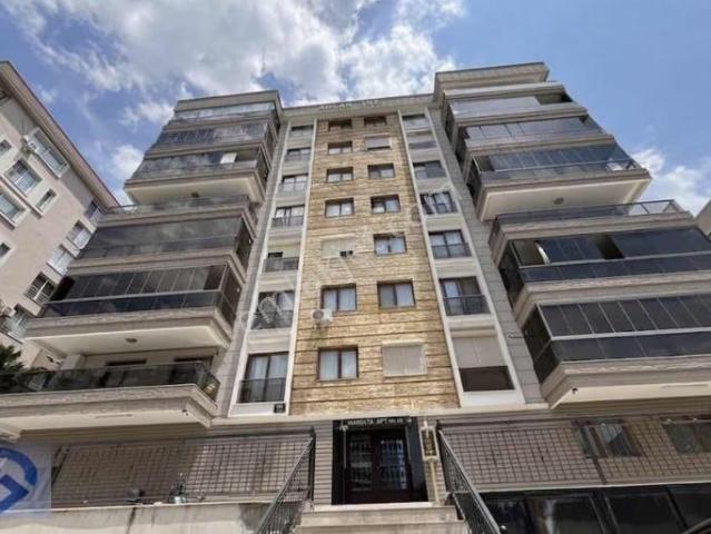 Çiğli, İzmir içerisinde satılık mülk