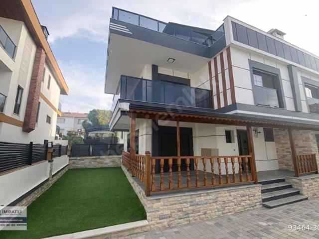 Çiğli, İzmir içerisinde satılık Villa