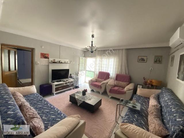 Şirintepe Mahallesi, Çiğli içerisinde satılık Villa