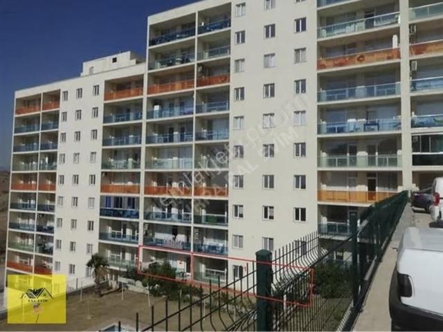 Çiğli, İzmir içerisinde kiralık mülk