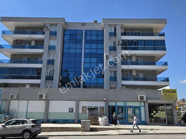 Cumhuriyet Mahallesi, Çiğli içerisinde satılık mülk
