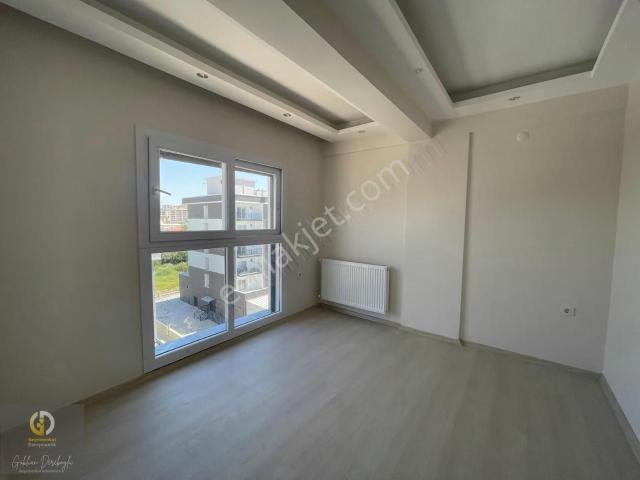 Çiğli, İzmir içerisinde kiralık mülk