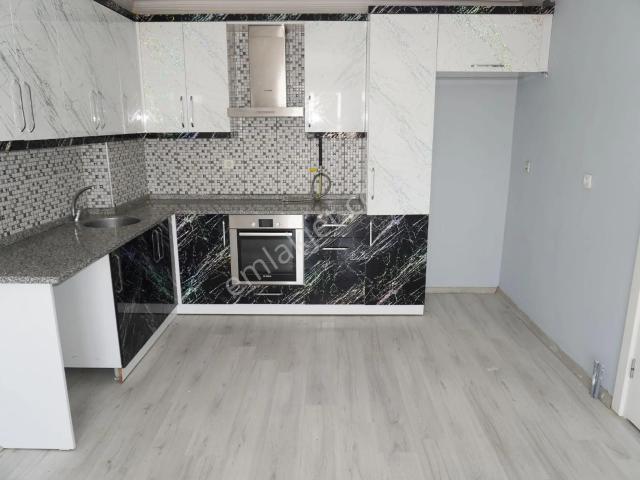 Çiğli, İzmir içerisinde kiralık mülk