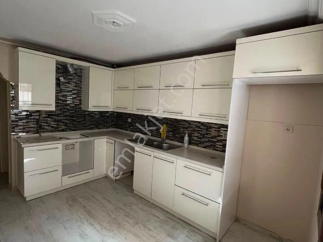 Çiğli, İzmir içerisinde kiralık mülk