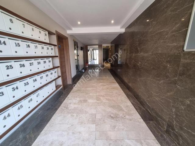 Çiğli, İzmir içerisinde kiralık mülk