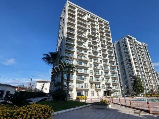 Uğur Mumcu Mahallesi, Çiğli içerisinde kiralık mülk