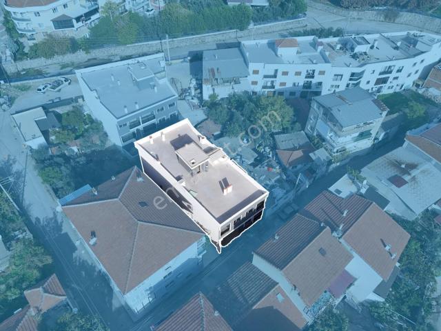 Maltepe Mahallesi, Çiğli içerisinde satılık mülk