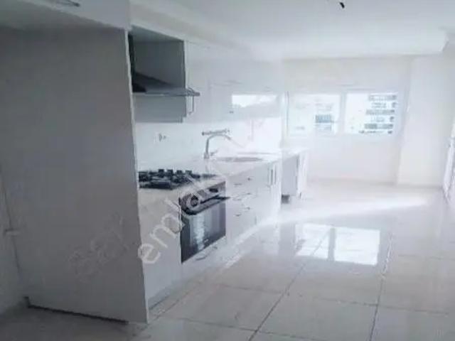 Ataşehir Mahallesi, Çiğli içerisinde satılık mülk