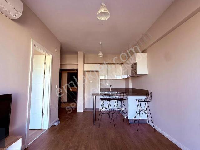 Çiğli, İzmir içerisinde satılık mülk
