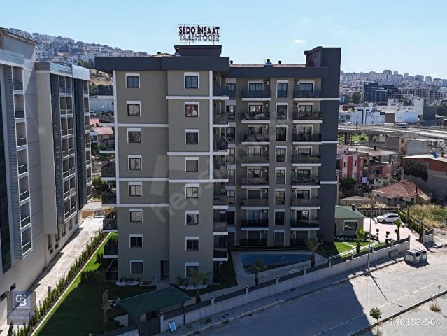 Çiğli, İzmir içerisinde satılık mülk