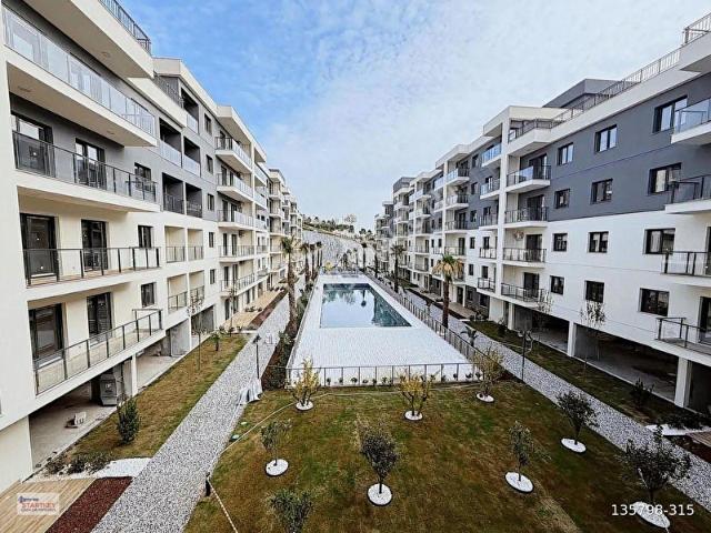 Çiğli, İzmir içerisinde satılık mülk