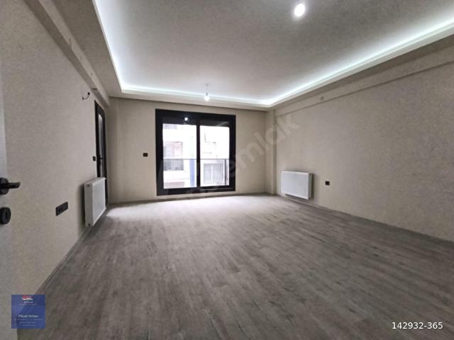Çiğli, İzmir içerisinde satılık mülk