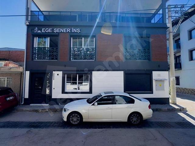 Çiğli, İzmir içerisinde satılık Villa