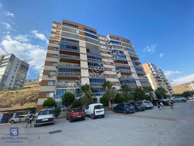 Çiğli, İzmir içerisinde satılık mülk