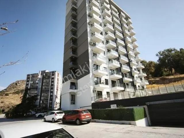 Yakakent Mahallesi, Çiğli içerisinde kiralık mülk