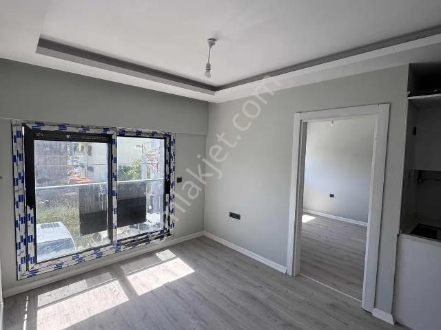 Çiğli, İzmir içerisinde satılık mülk