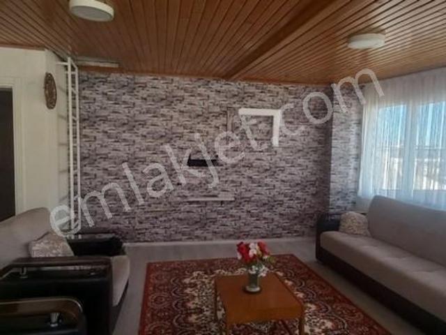Yeni Mahalle Mahallesi, Çiğli içerisinde kiralık mülk