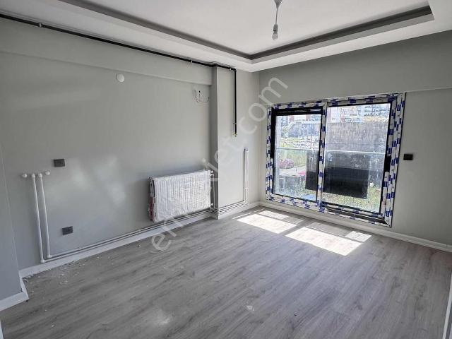 Çiğli, İzmir içerisinde kiralık mülk