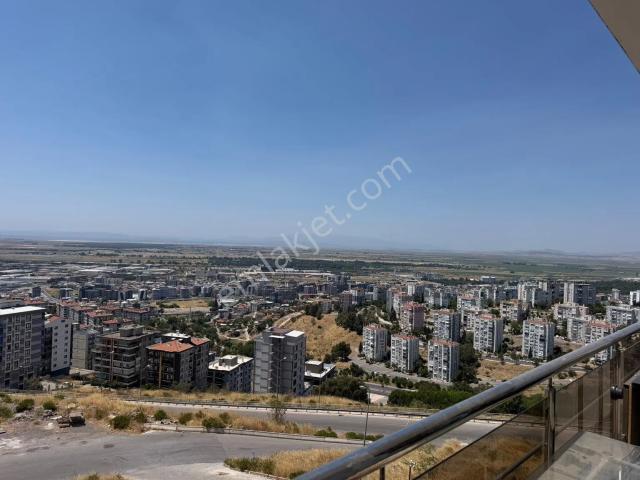 Çiğli, İzmir içerisinde kiralık mülk