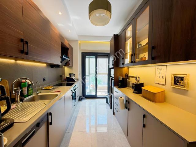 Atatürk Mahallesi, Çiğli içerisinde kiralık mülk