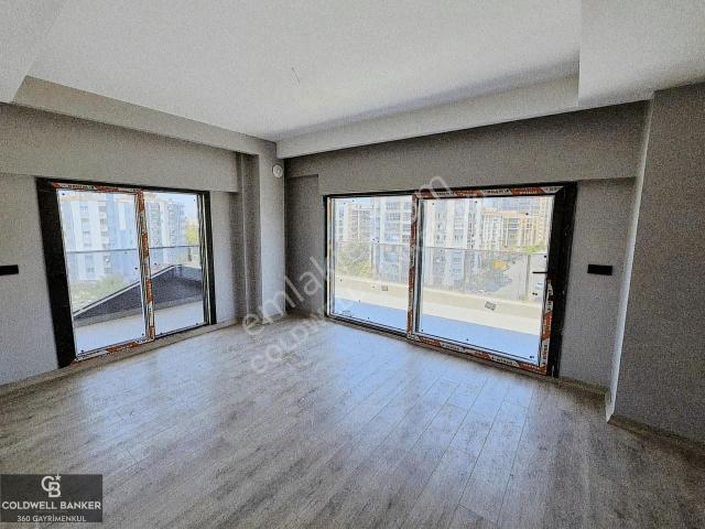 Çiğli, İzmir içerisinde satılık mülk