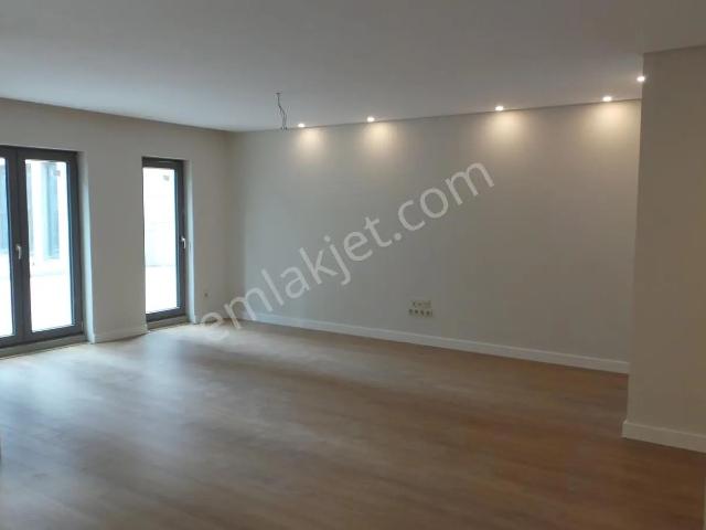 Mecidiyeköy, Şişli içerisinde kiralık mülk