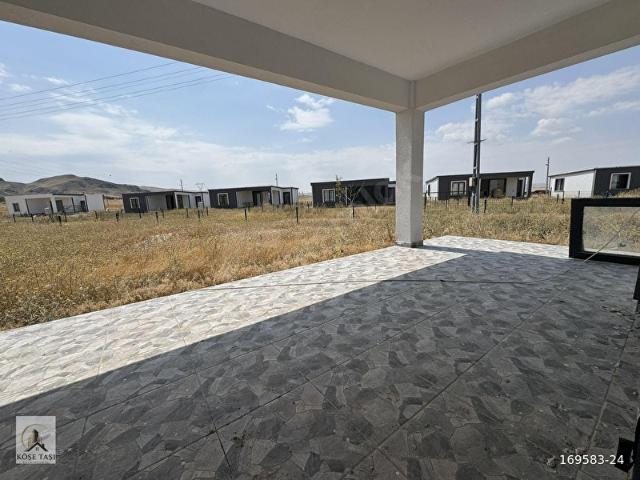 Gölbaşi, Ankara içerisinde satılık Dükkan