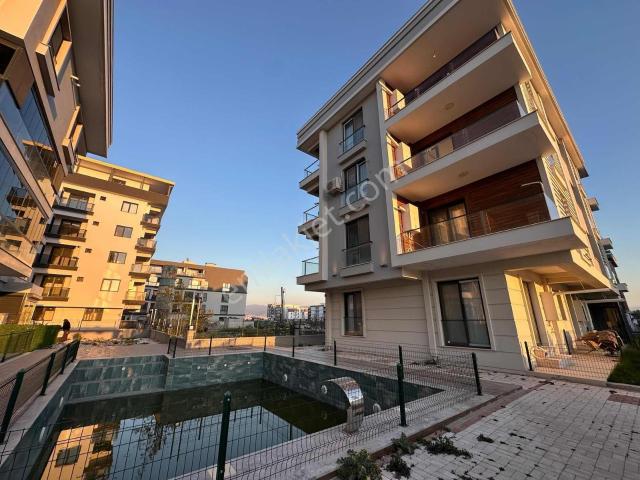 Menemen, İzmir içerisinde kiralık mülk
