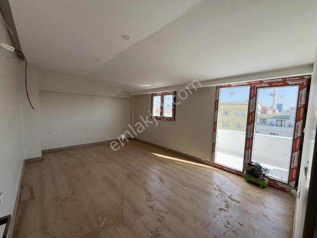 İnönü Mahallesi, Küçükçekmece içerisinde kiralık mülk