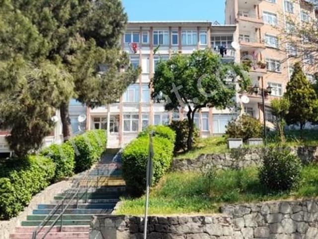 İzmit, Kocaeli içerisinde kiralık mülk