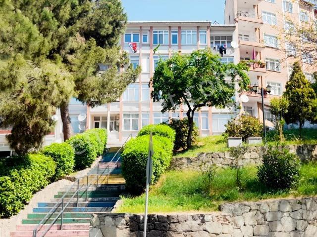 50. Yıl, İzmit içerisinde kiralık mülk