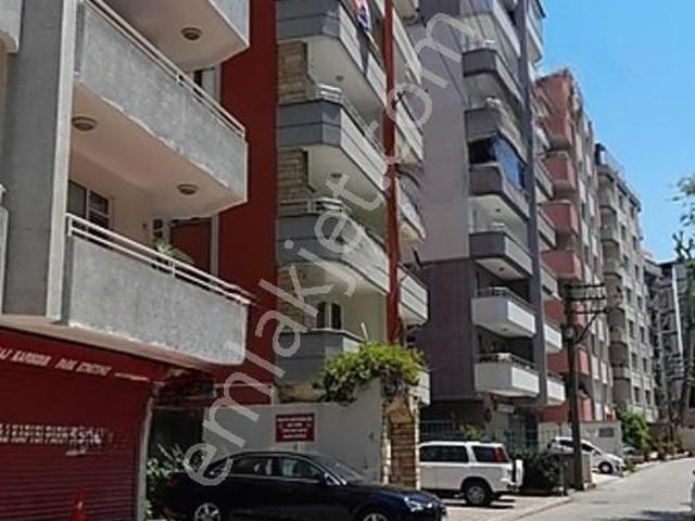 50. Yıl, İzmit içerisinde kiralık mülk