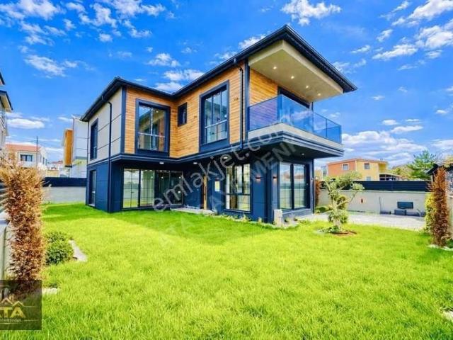 Marmaraereğlisi, Tekirdağ içerisinde satılık Villa