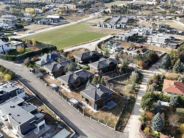 Gölbaşi, Ankara içerisinde satılık Villa