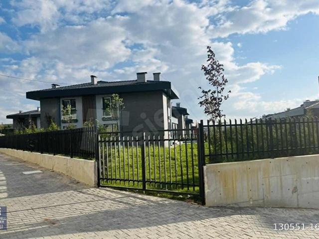 Gölbaşi, Ankara içerisinde satılık Villa