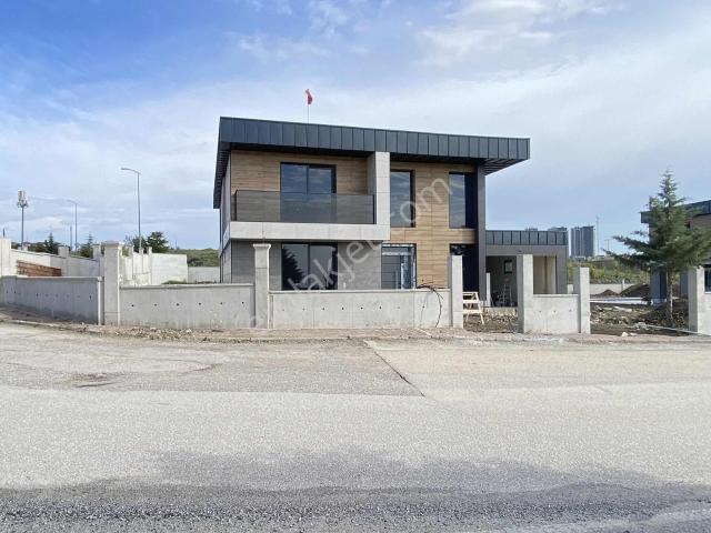 Gölbaşi, Ankara içerisinde satılık Villa