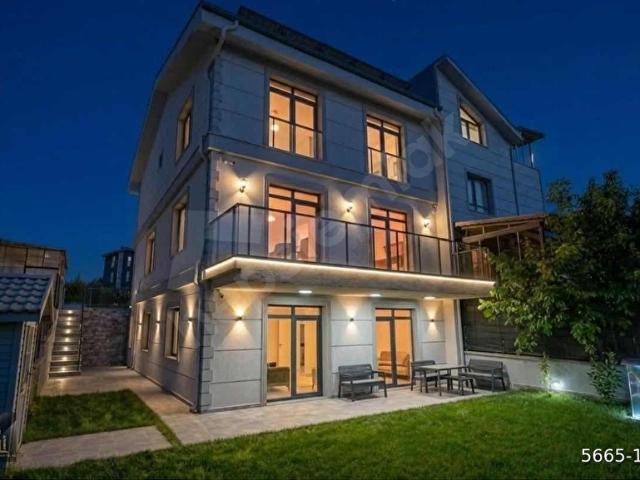 Gölbaşi, Ankara içerisinde satılık Villa