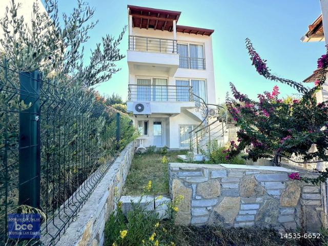 Milas içerisinde satılık Villa