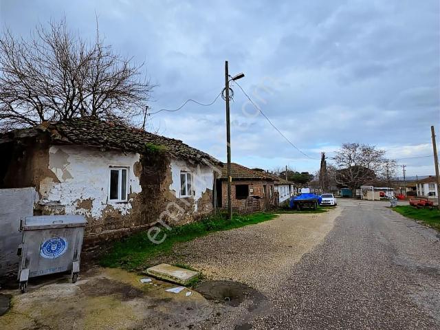 Mustafakemalpaşa, Bursa içerisinde satılık Villa