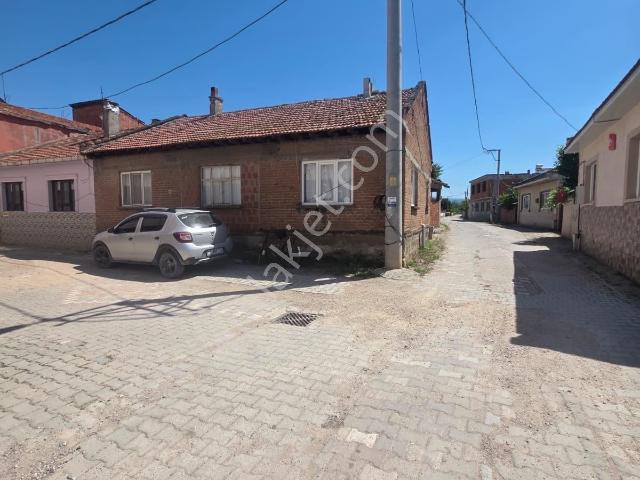 Mustafakemalpaşa, Bursa içerisinde satılık Villa