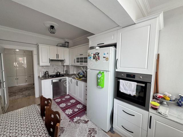 Tire, İzmir içerisinde satılık mülk